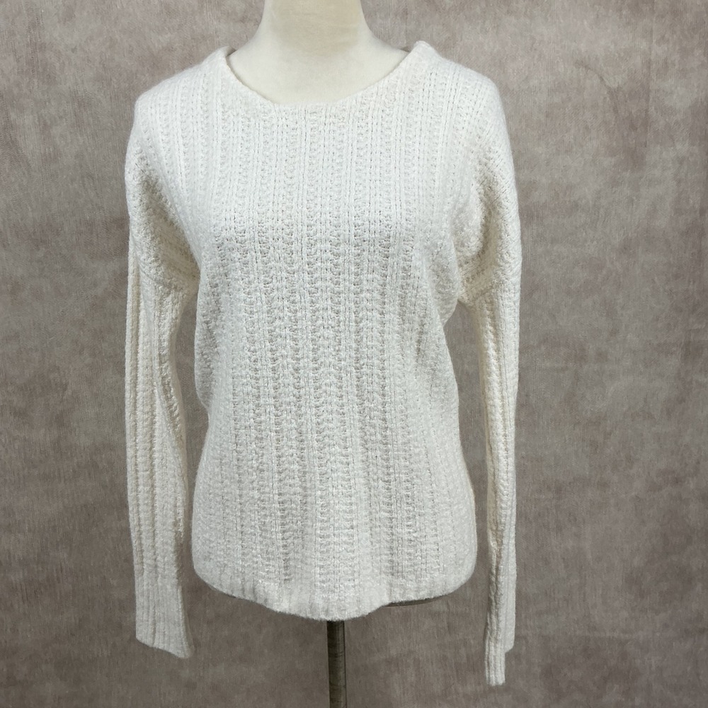 GAP Women's Cream Textured Knit Crew‎ Neck Long Sleeve Sweater Size M